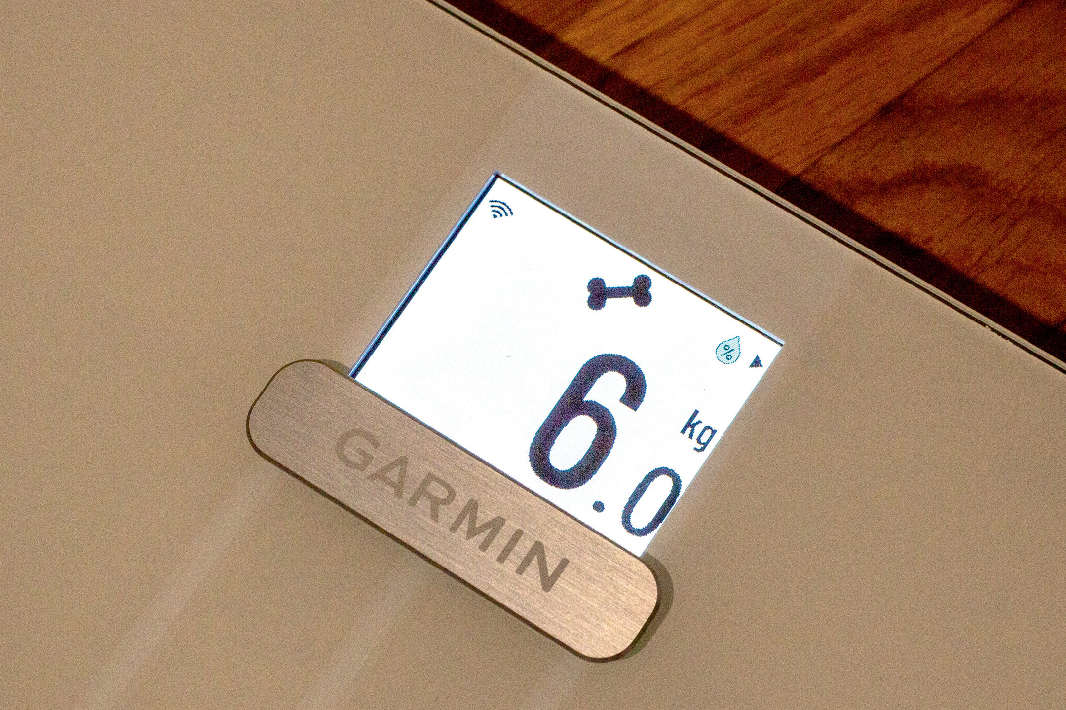 Garmin-Index-S2-4.jpg