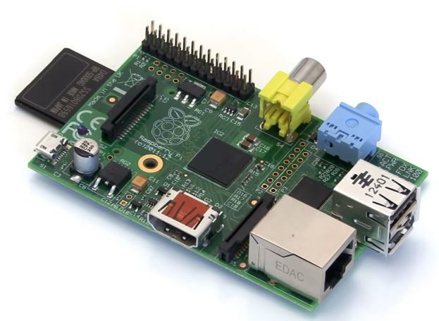 Raspberry Pi server ‘za po doma’