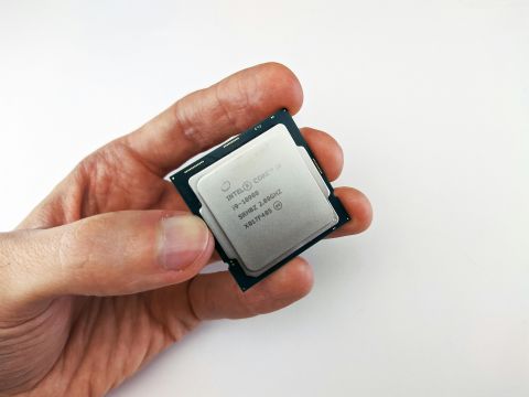 Intel prodaje neispravne procesore 13. i 14. generacije, tvrdi izdavač igara