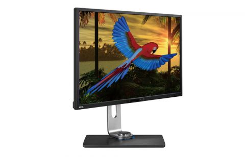 BenQ PV3200PT monitor fokusiran na editiranje videa