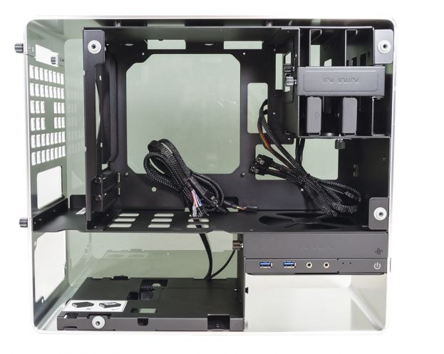 In-Win 901