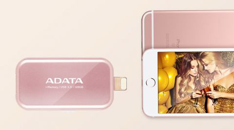 ADATA predstavila i-Memory UE710 Rose Gold Flash Disk i novi model micro USB kabla