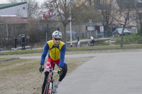 Gordan Petković Višestruki prvak Hrvatske u triatlonu i duatlonu, aktualni prvak Hrvatske u duatlonu, član triatlonskog kluba Zrinski